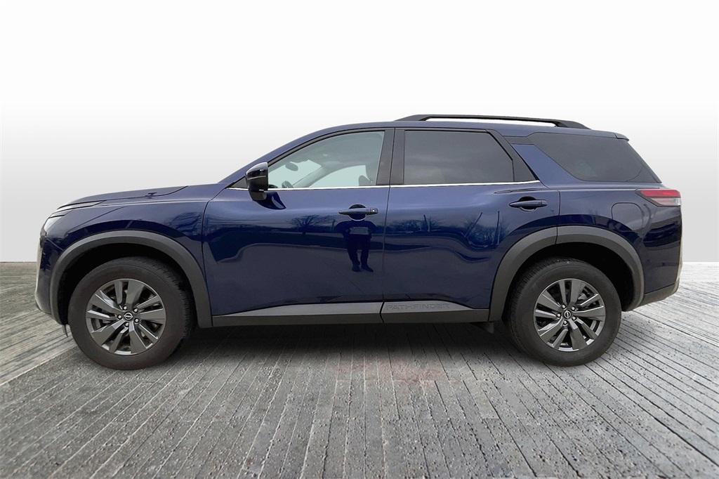 used 2024 Nissan Pathfinder car, priced at $31,555