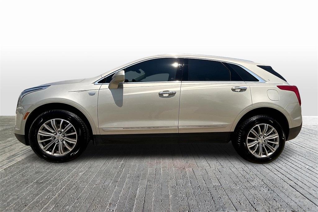 used 2017 Cadillac XT5 car, priced at $16,895