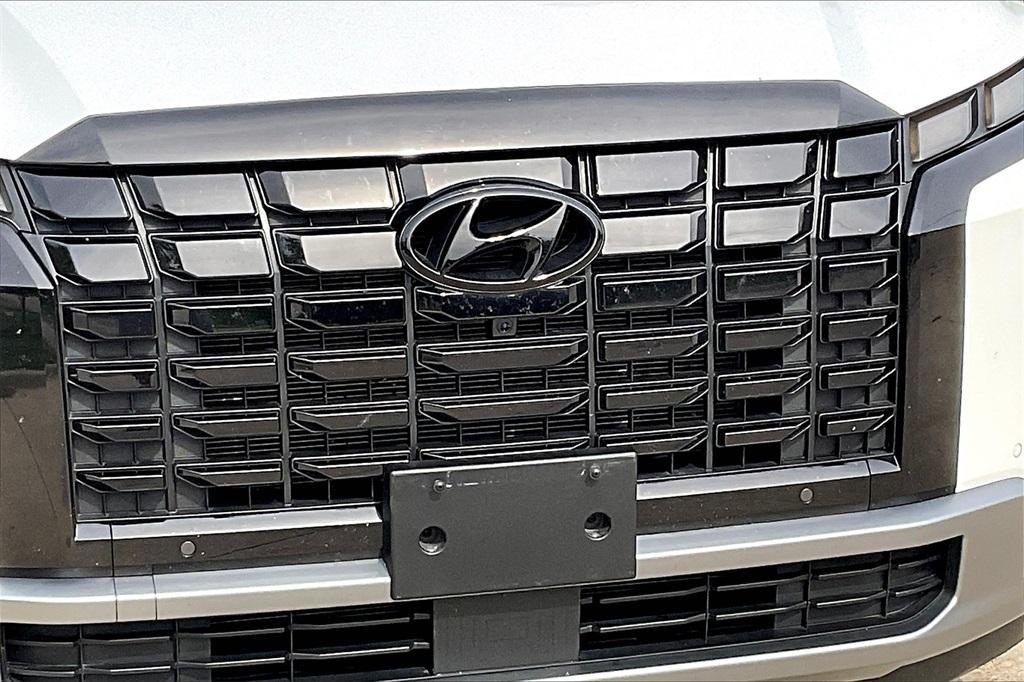 used 2023 Hyundai Palisade car, priced at $32,891