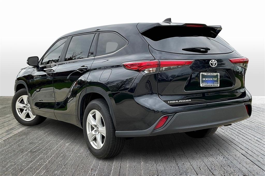 used 2023 Toyota Highlander car, priced at $28,989