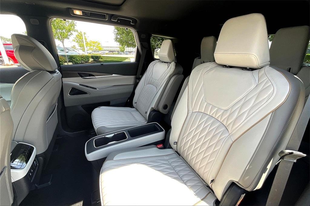 new 2026 INFINITI QX60 car, priced at $68,595