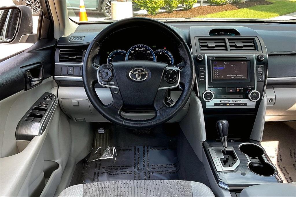 used 2014 Toyota Camry Hybrid car, priced at $17,595