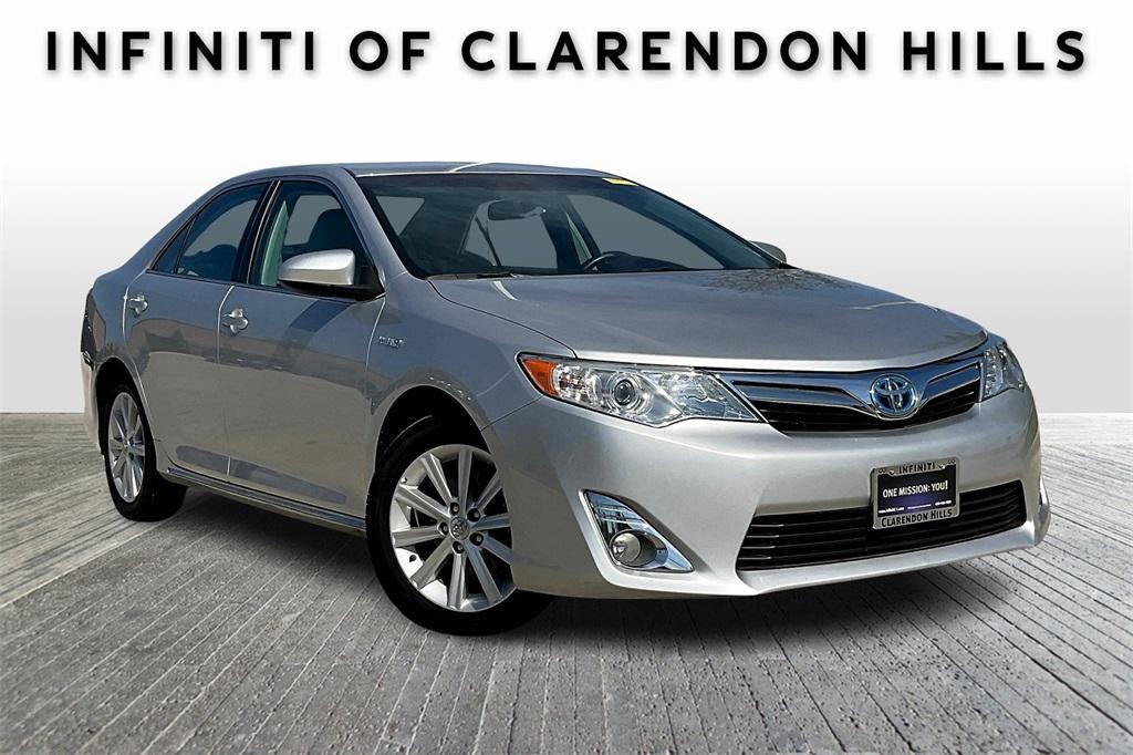 used 2014 Toyota Camry Hybrid car, priced at $17,595