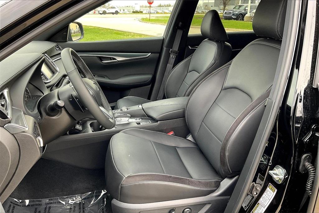 new 2025 INFINITI QX50 car, priced at $51,658