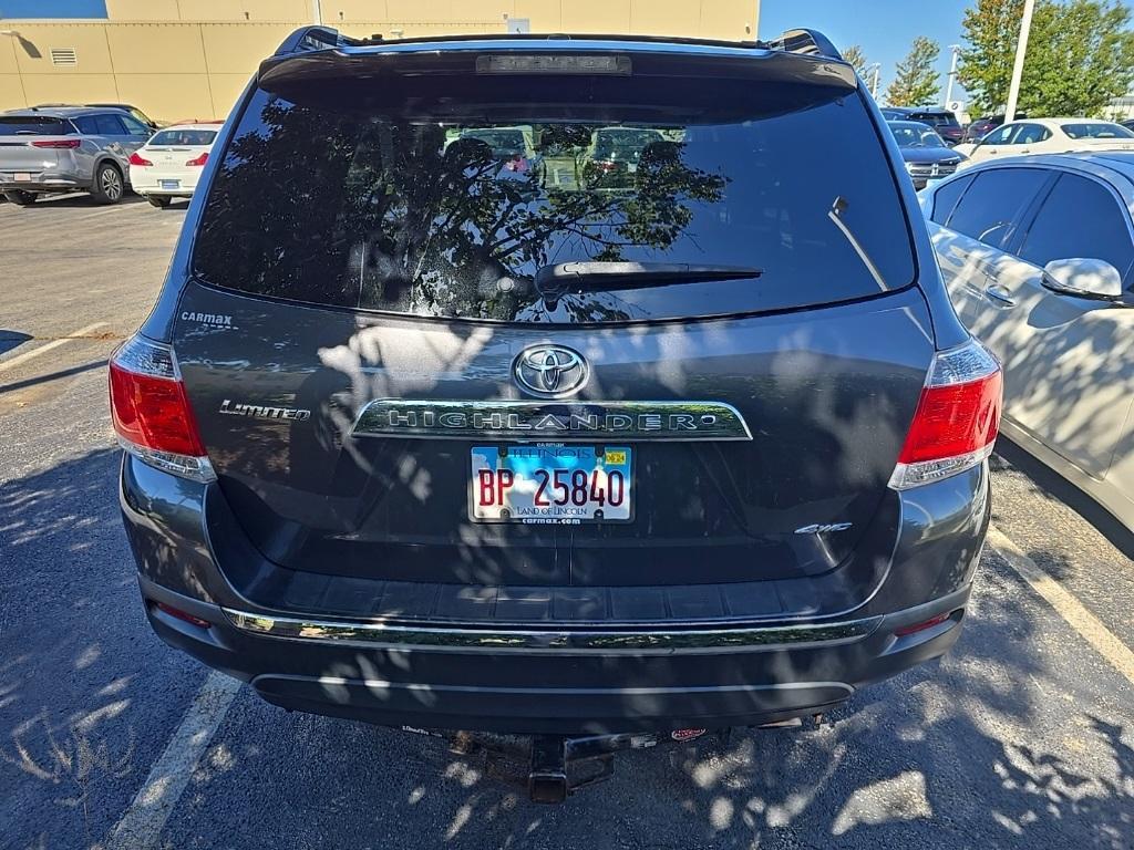 used 2013 Toyota Highlander car, priced at $12,990