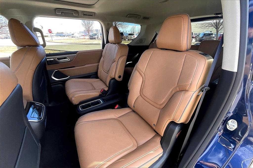 new 2025 INFINITI QX80 car, priced at $92,429