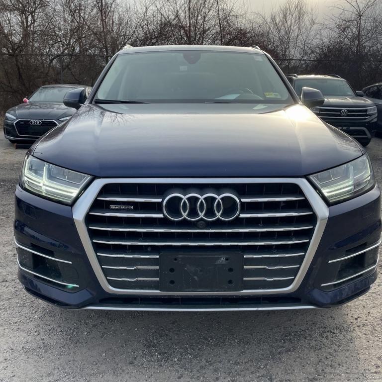 used 2019 Audi Q7 car, priced at $24,654