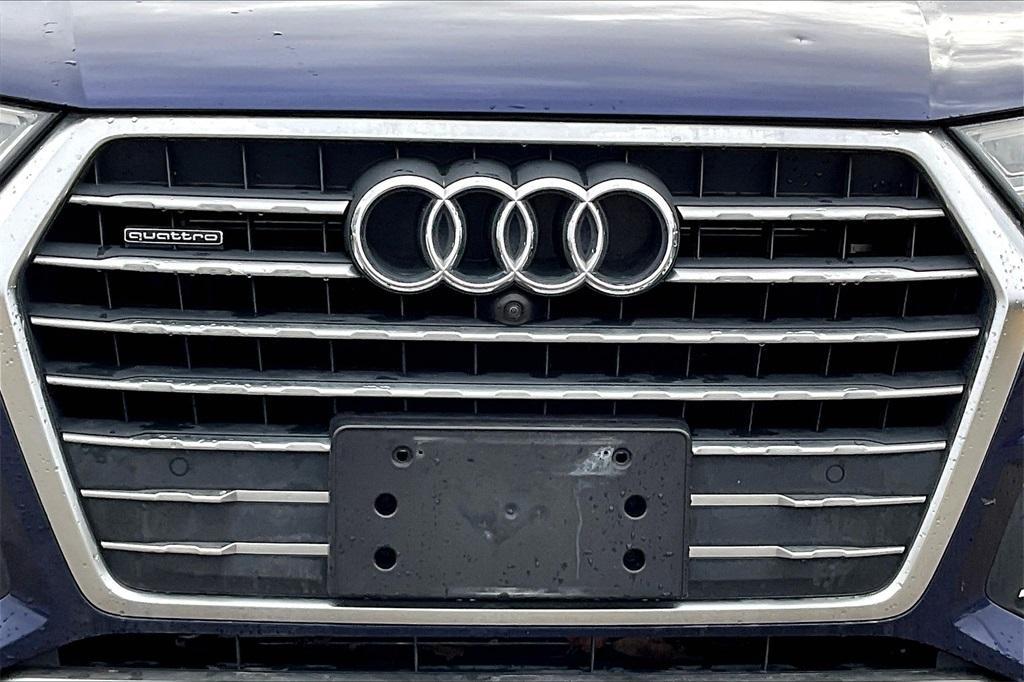 used 2019 Audi Q7 car, priced at $23,930