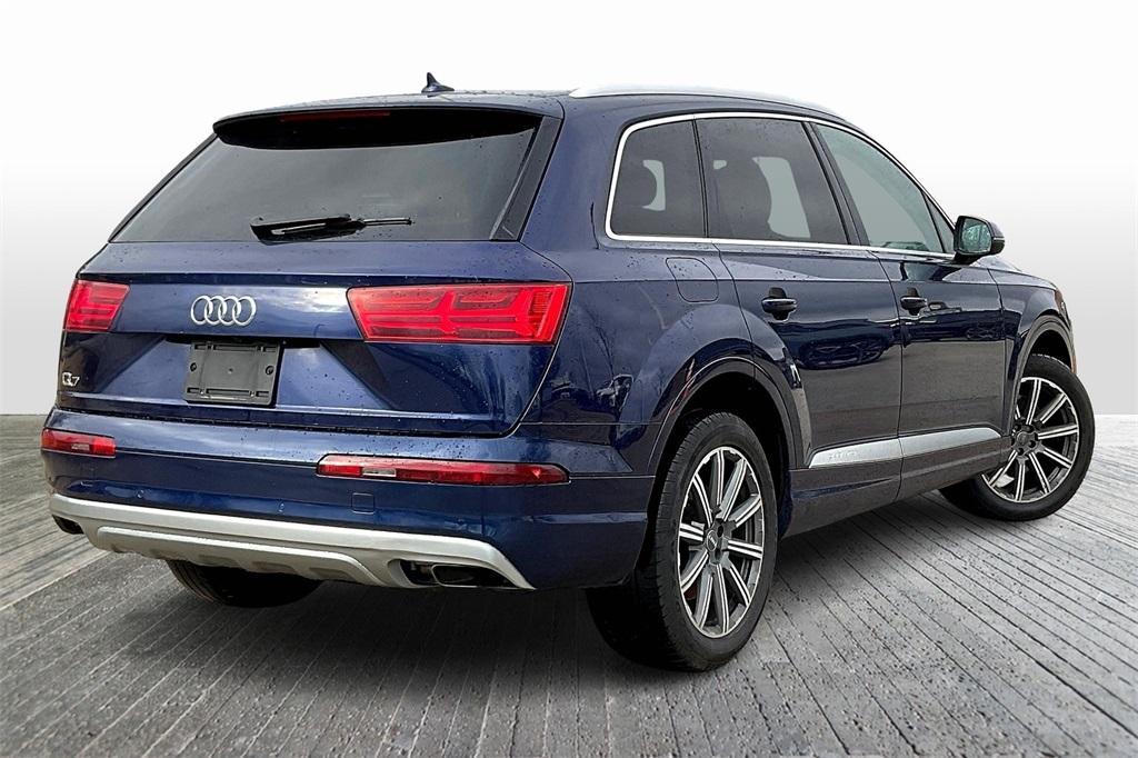 used 2019 Audi Q7 car, priced at $23,930
