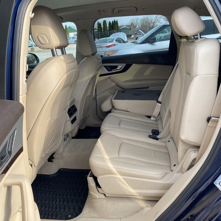 used 2019 Audi Q7 car, priced at $24,654