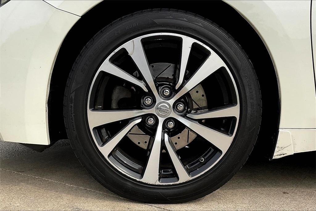 used 2018 Nissan Maxima car, priced at $17,925