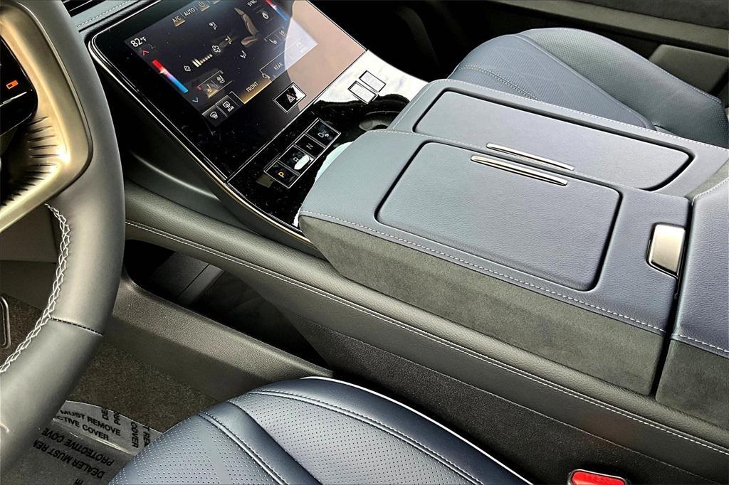 new 2026 INFINITI QX80 car, priced at $100,917