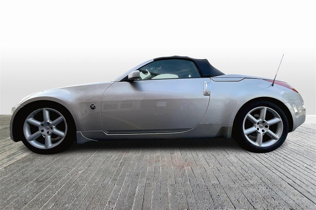 used 2004 Nissan 350Z car, priced at $8,946