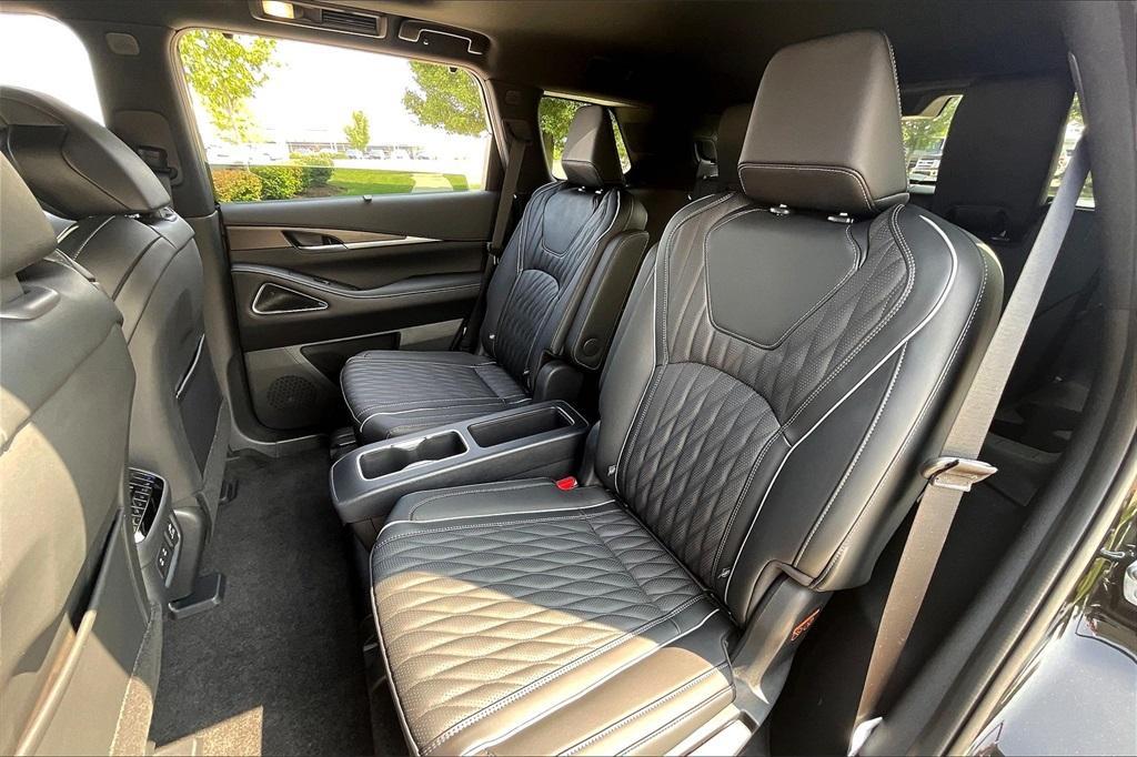 new 2026 INFINITI QX60 car, priced at $68,390