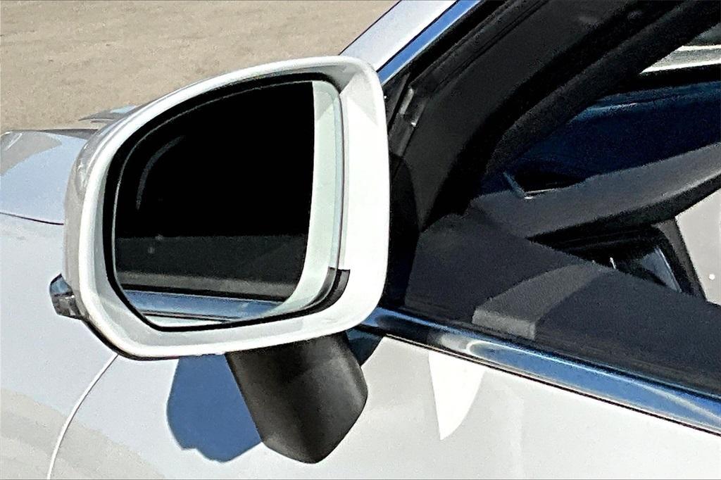 used 2022 Volvo XC60 car, priced at $32,989