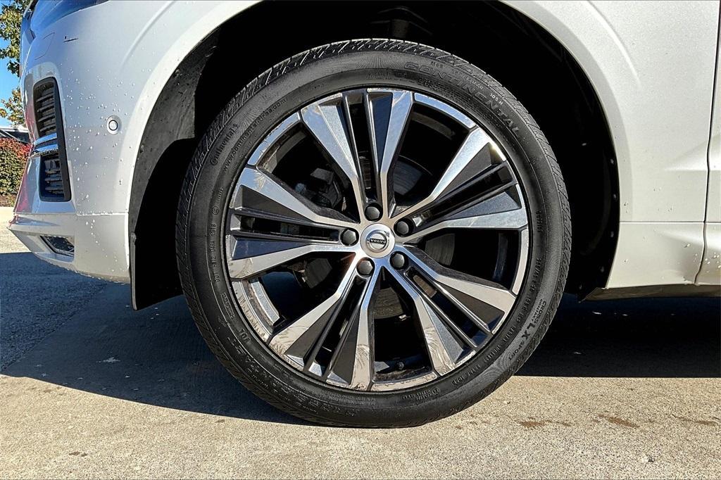 used 2022 Volvo XC60 car, priced at $32,989