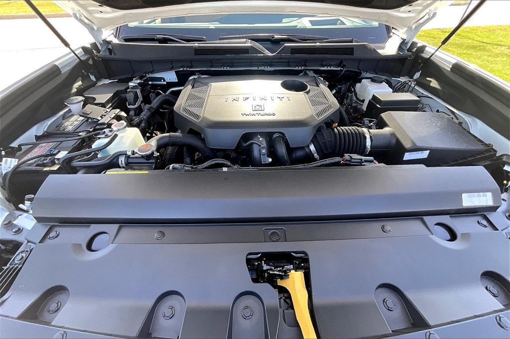 new 2025 INFINITI QX80 car, priced at $85,598