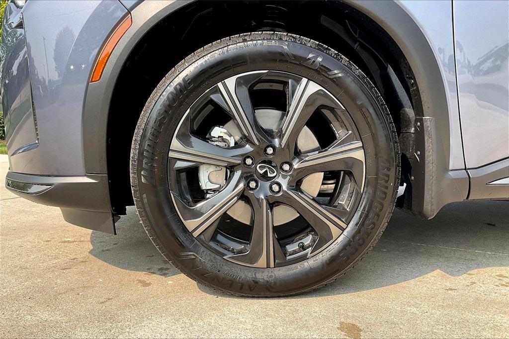 new 2026 INFINITI QX60 car, priced at $68,390