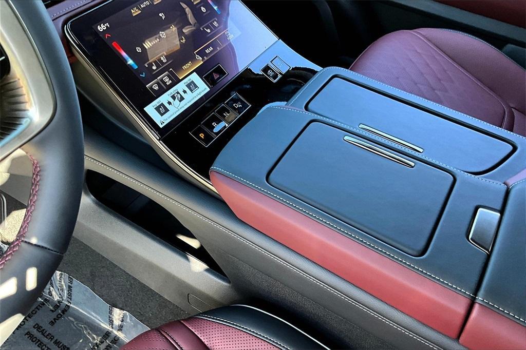 new 2026 INFINITI QX80 car, priced at $113,024