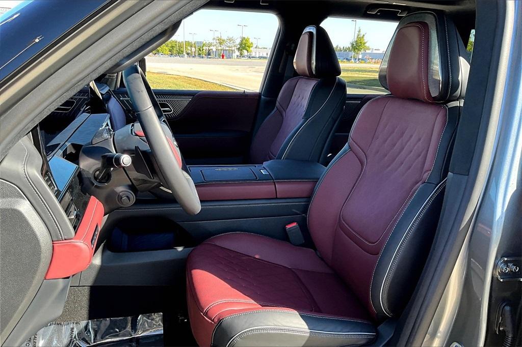 new 2026 INFINITI QX80 car, priced at $113,024