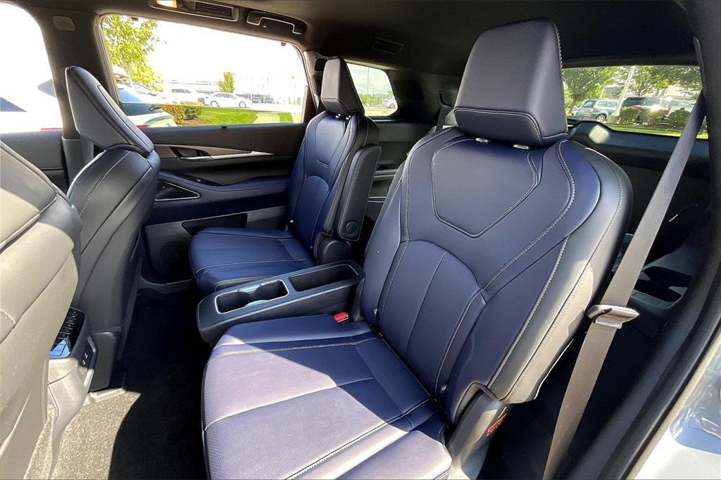 new 2026 INFINITI QX60 car, priced at $60,890