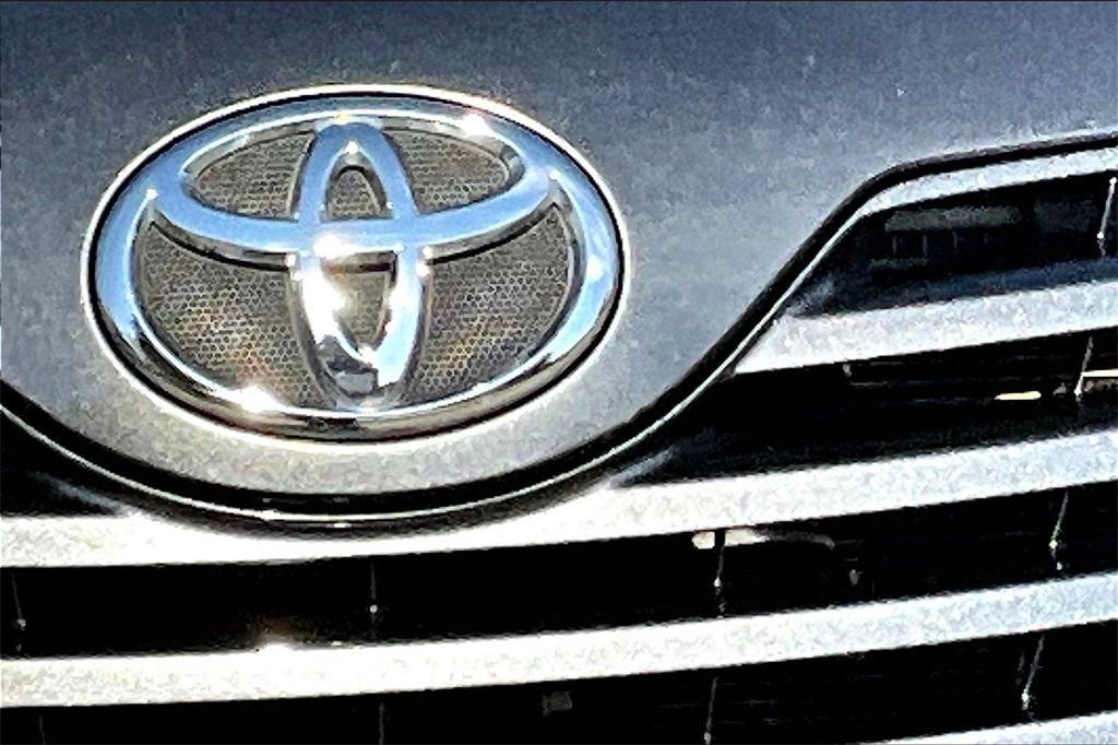 used 2007 Toyota Camry car, priced at $8,421