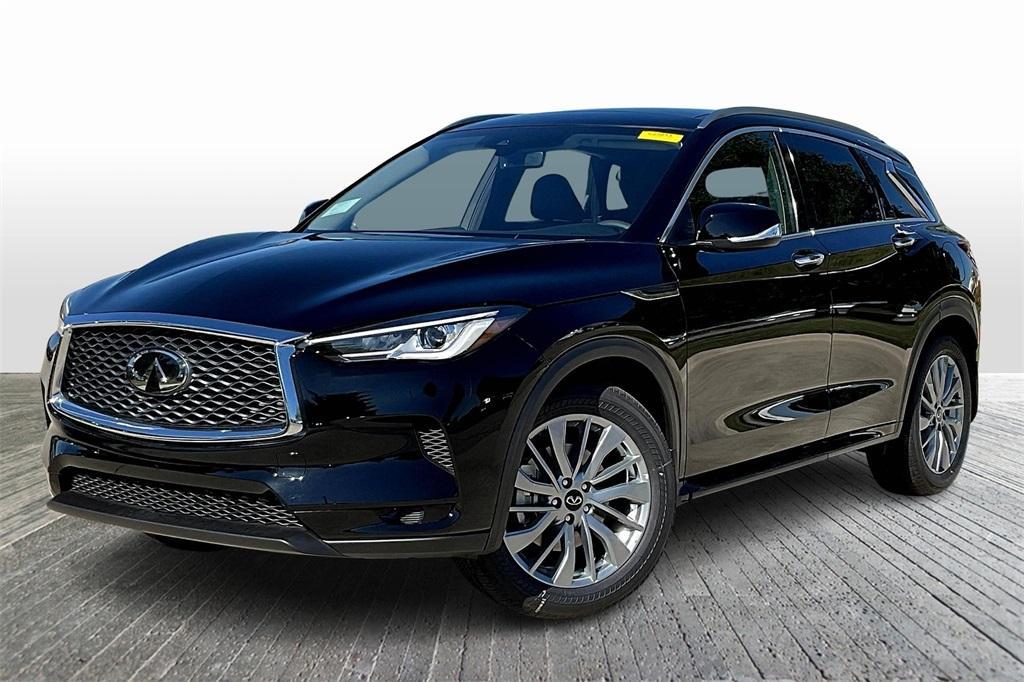 new 2025 INFINITI QX50 car, priced at $47,328