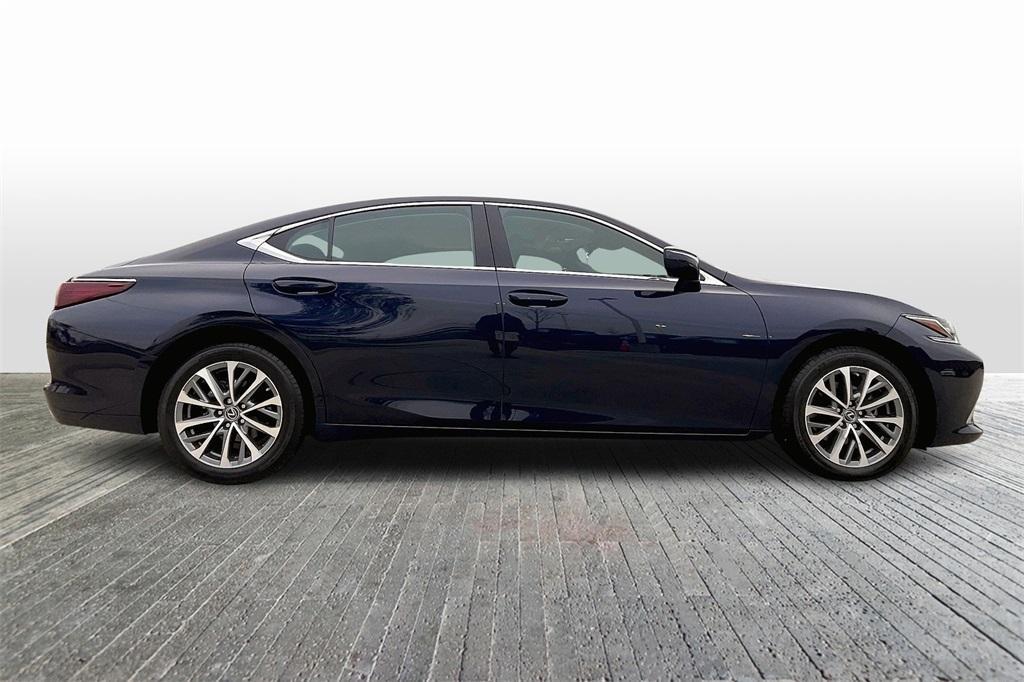 used 2022 Lexus ES 350 car, priced at $37,989