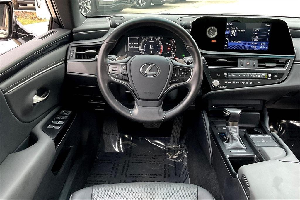 used 2022 Lexus ES 350 car, priced at $37,989