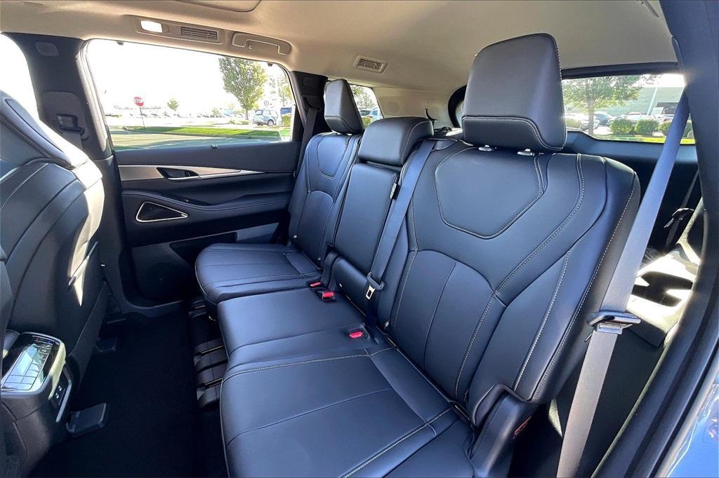 new 2026 INFINITI QX60 car, priced at $60,185