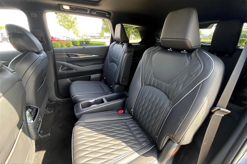 new 2026 INFINITI QX60 car, priced at $68,390
