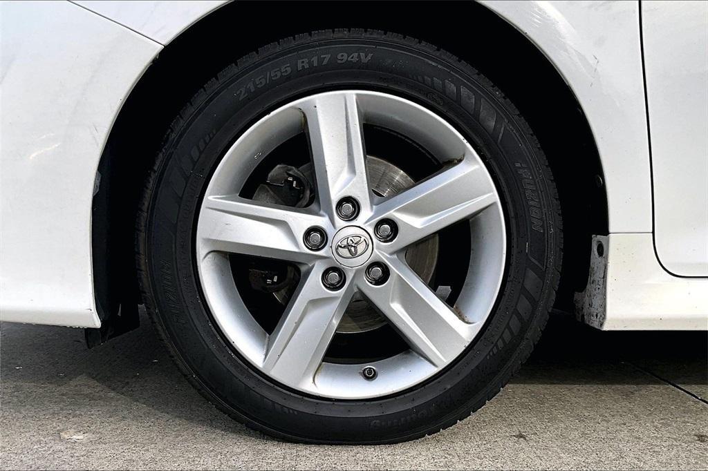 used 2014 Toyota Camry car, priced at $9,908