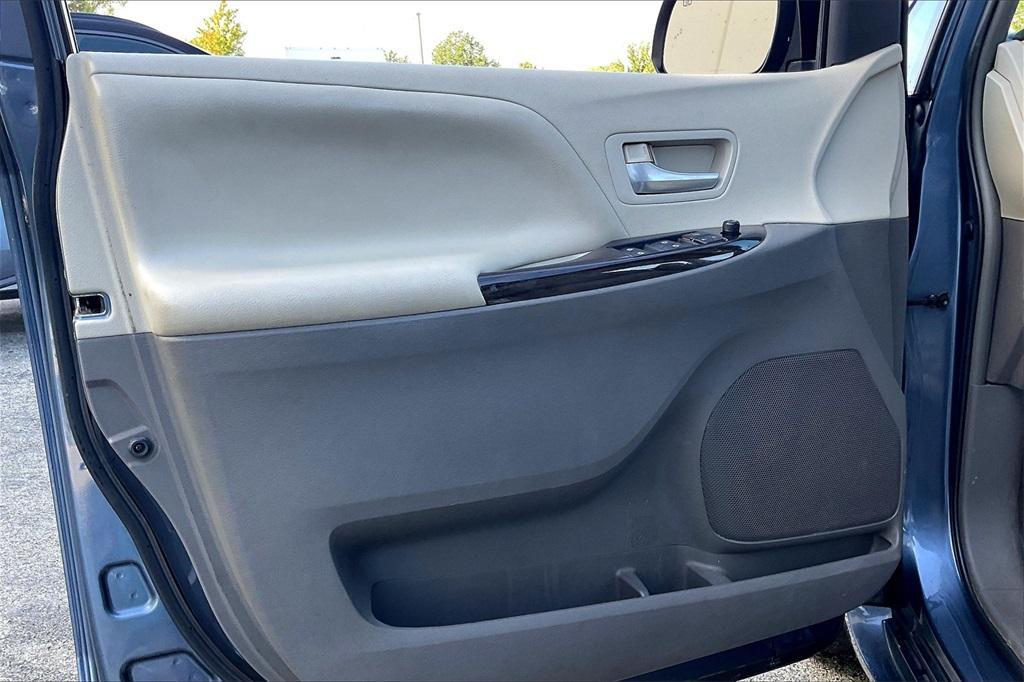 used 2015 Toyota Sienna car, priced at $19,587
