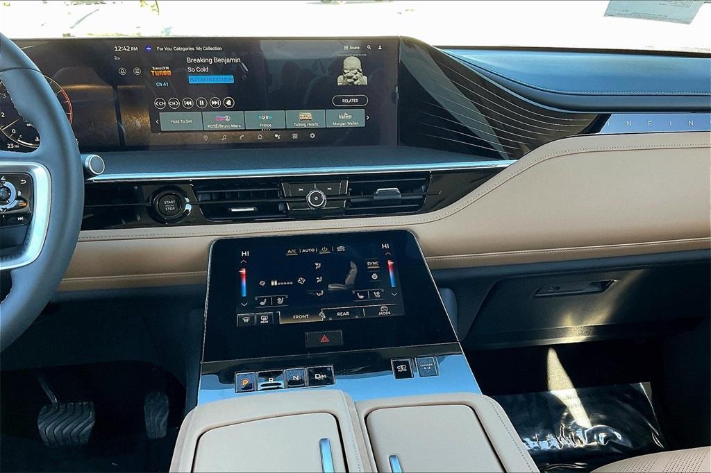 new 2025 INFINITI QX80 car, priced at $94,321