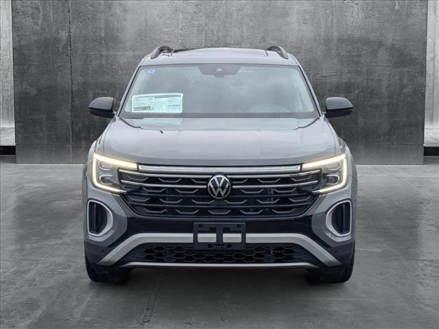 new 2025 Volkswagen Atlas car, priced at $47,531