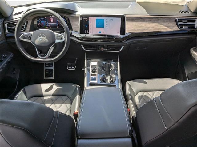 new 2025 Volkswagen Atlas car, priced at $51,985