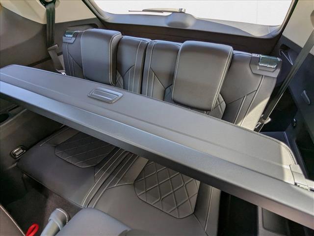 new 2025 Volkswagen Atlas car, priced at $51,985