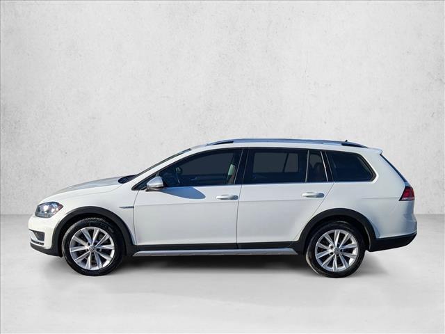 used 2019 Volkswagen Golf Alltrack car, priced at $22,293