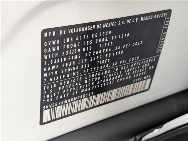 new 2025 Volkswagen Tiguan car, priced at $35,137