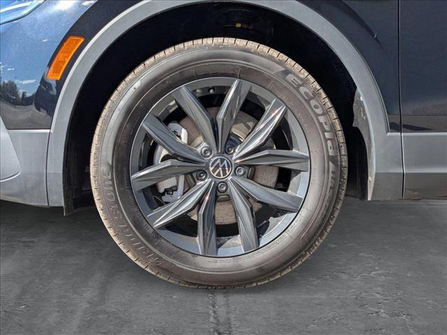 new 2024 Volkswagen Tiguan car, priced at $32,692