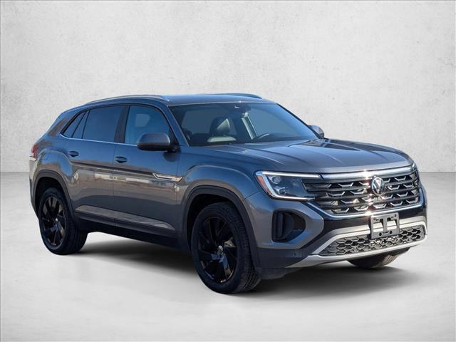 used 2024 Volkswagen Atlas Cross Sport car, priced at $34,995