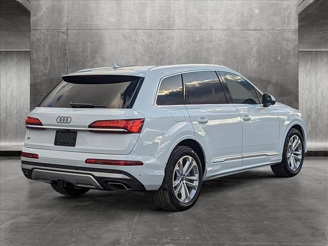 new 2025 Audi Q7 car, priced at $82,310