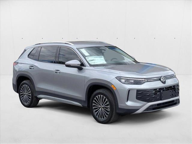 new 2025 Volkswagen Tiguan car, priced at $31,921