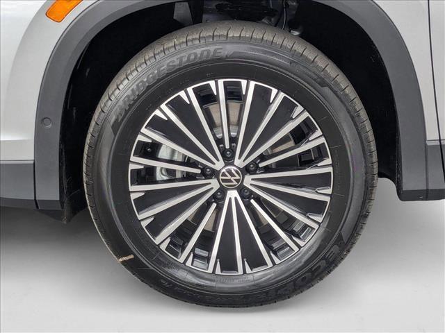 new 2025 Volkswagen Tiguan car, priced at $31,921