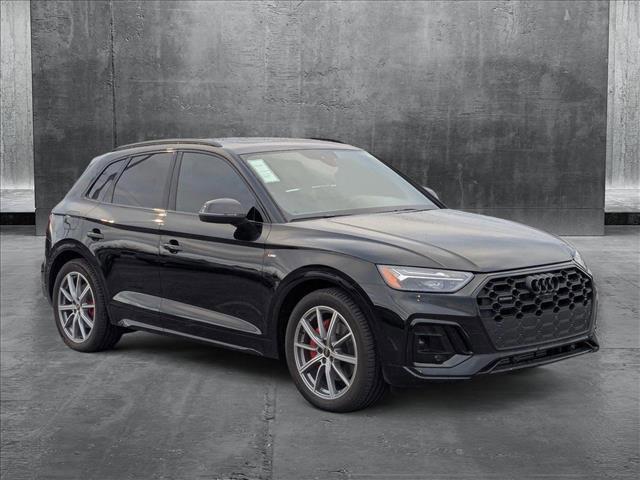 new 2024 Audi Q5 car, priced at $68,372