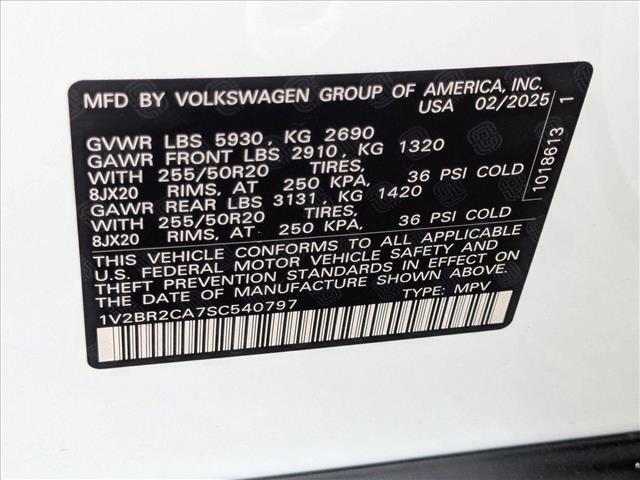 new 2025 Volkswagen Atlas car, priced at $47,146