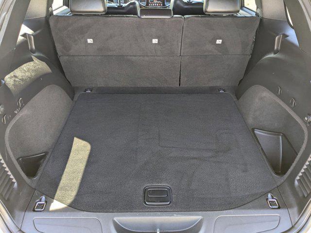 used 2019 Jeep Grand Cherokee car, priced at $22,404