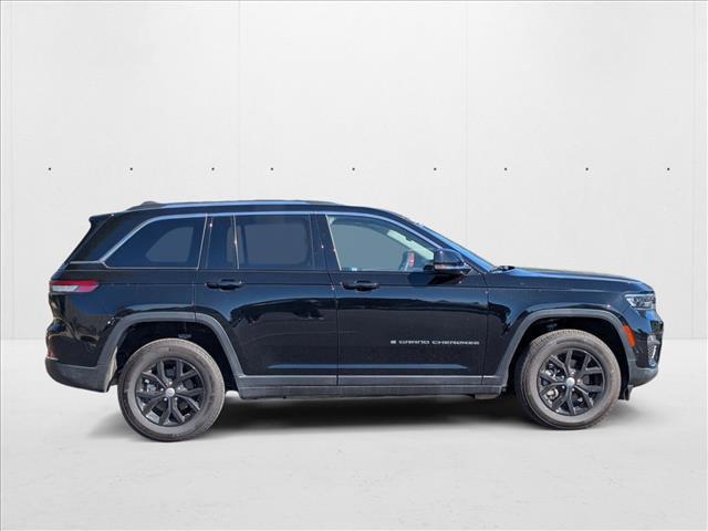used 2023 Jeep Grand Cherokee car, priced at $34,000