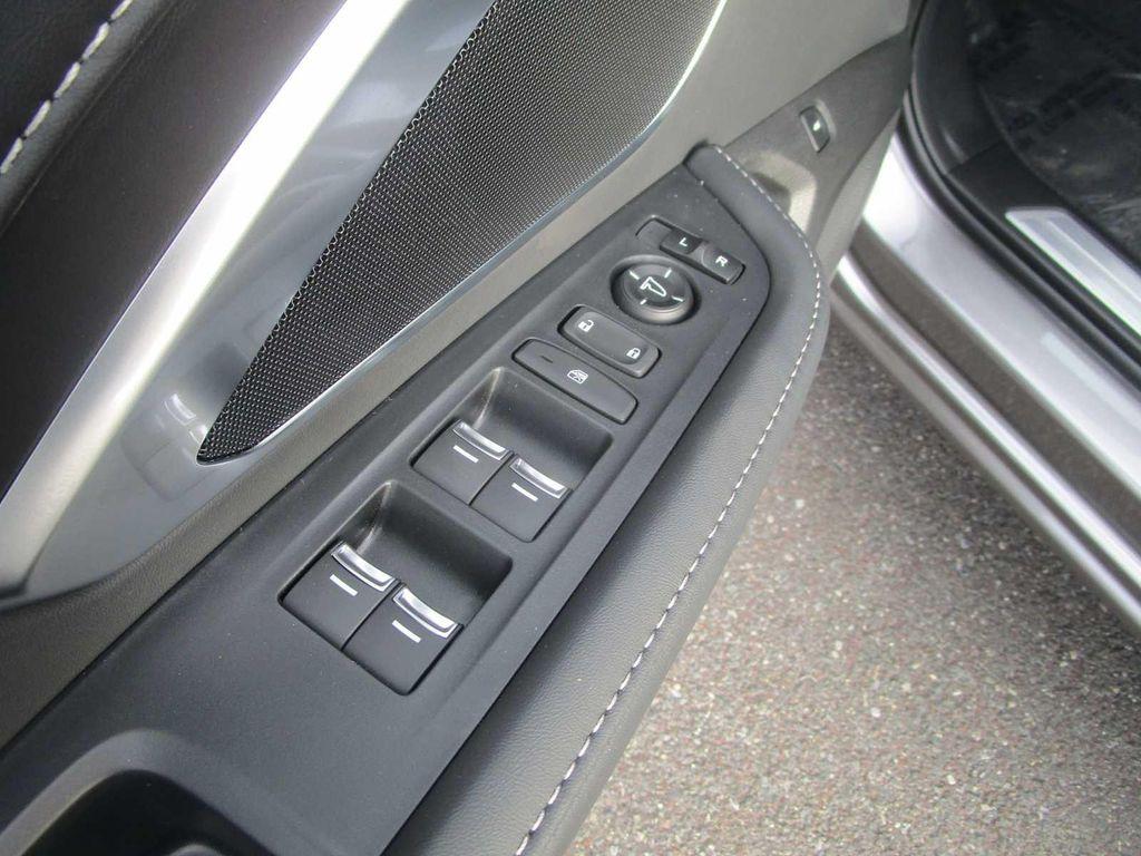 new 2026 Acura RDX car, priced at $47,050