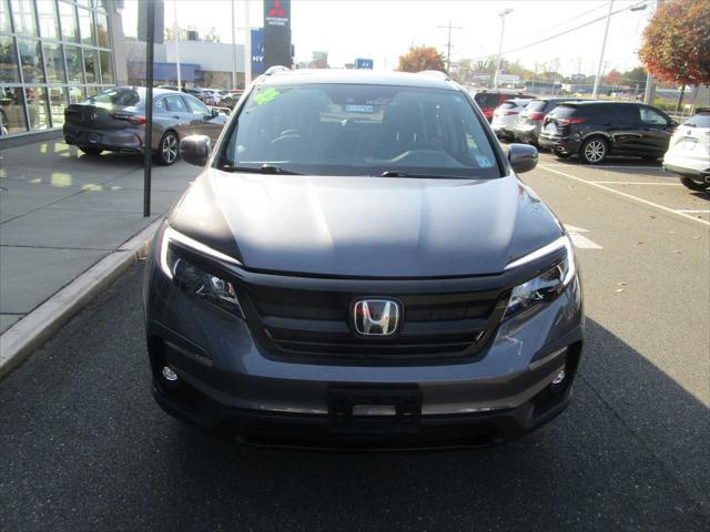 used 2022 Honda Pilot car, priced at $32,498